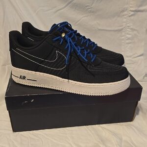 NEW!!! Nike Air Force One '07 LV8